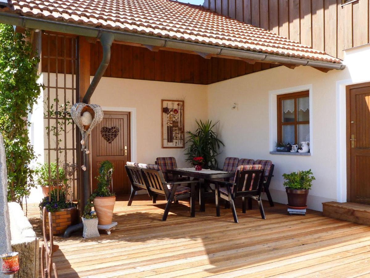 Apartment Freisinger-1 By Interhome Zachenberg Exterior foto